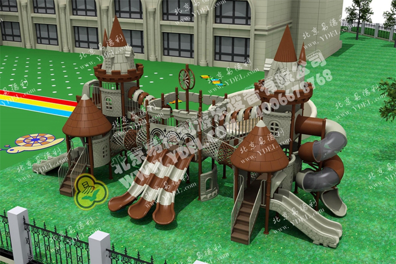 高端（duān）戶外城堡造型滑梯