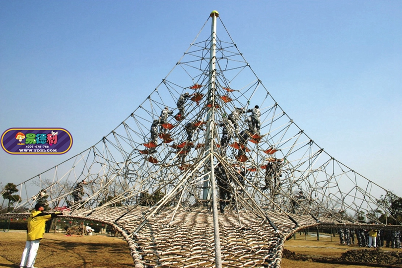 室外兒童樂園非標定製遊樂設（shè）備