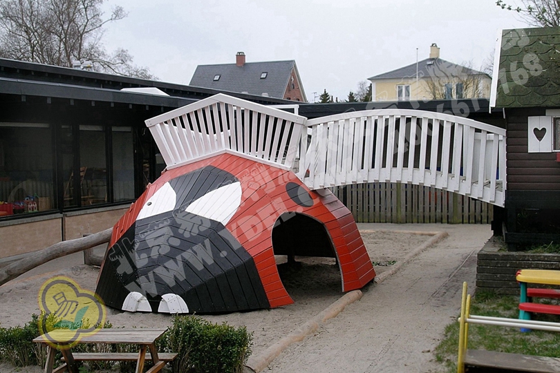 廣西戶外兒童非標定製遊樂設備