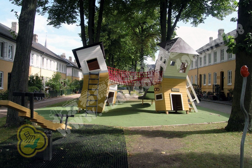 山西戶外兒童非標定製遊樂設備