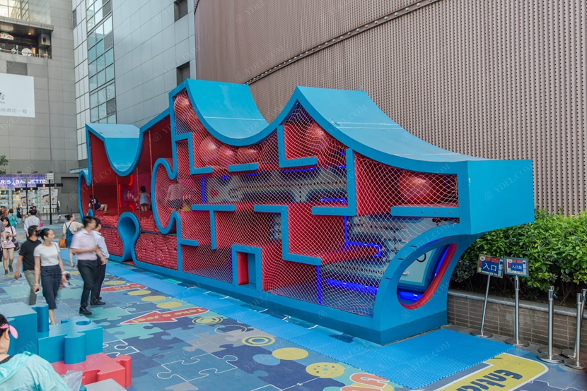 商業廣場立體迷（mí）宮設備（bèi）