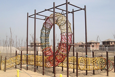 戶外兒童（tóng）鑽網設備