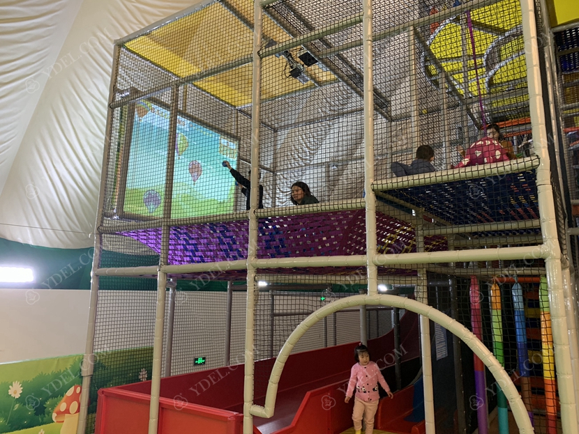 滑梯區（qū）域展示