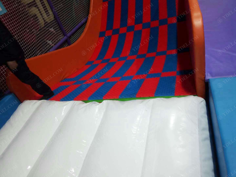 蹦（bèng）床公園效果圖