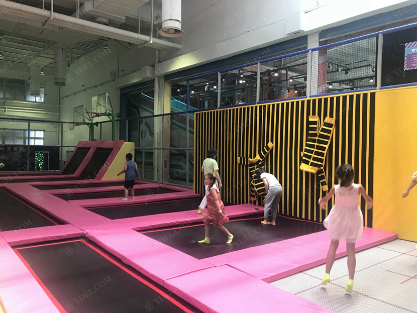 粘（zhān）粘樂區域（yù）展示