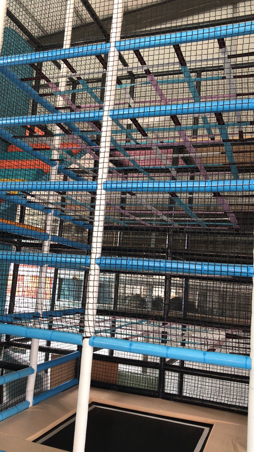 蹦床體驗館實（shí）景圖